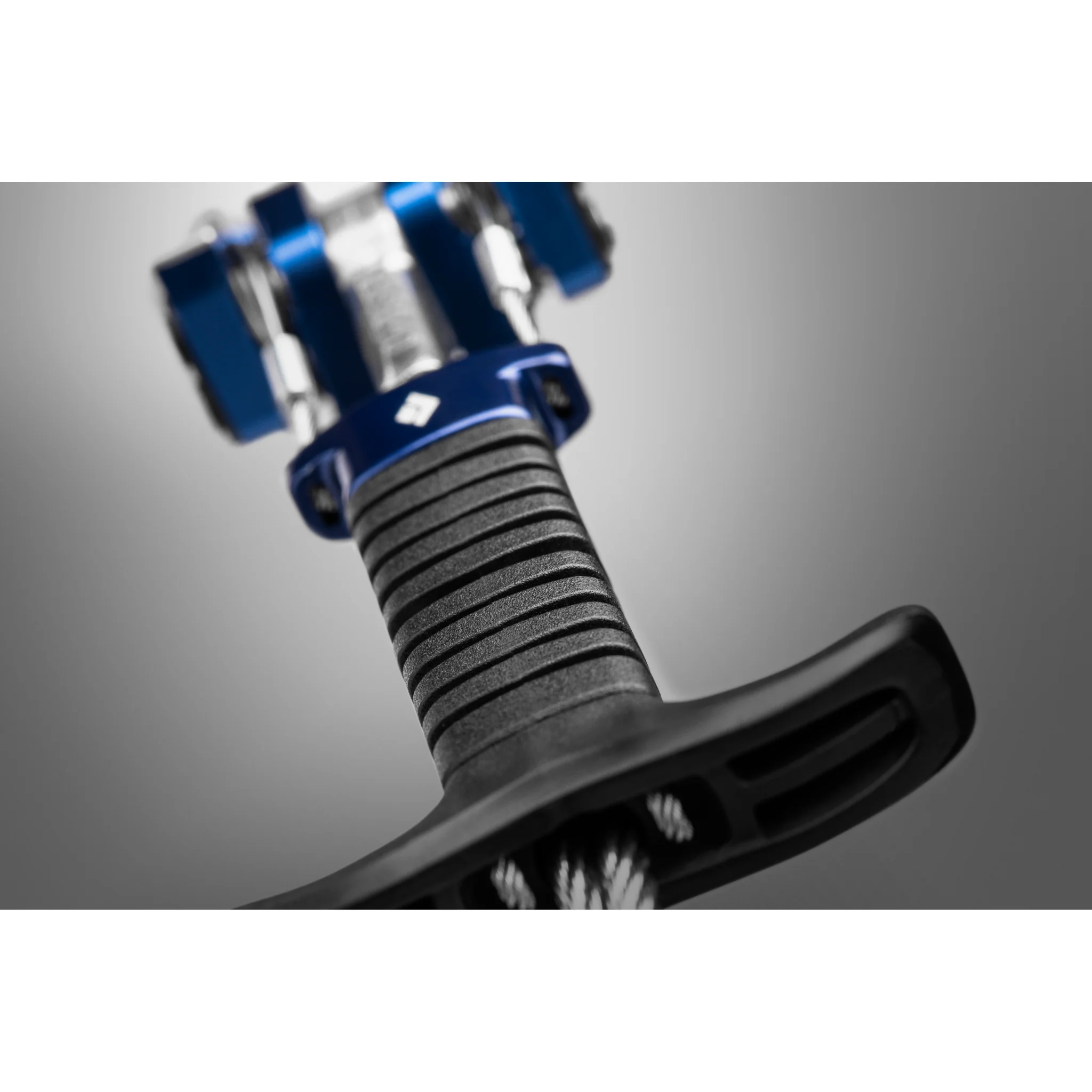 Camalot Z4 - Image 9