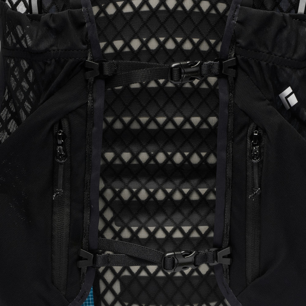 Distance 15 Backpack - Image 16