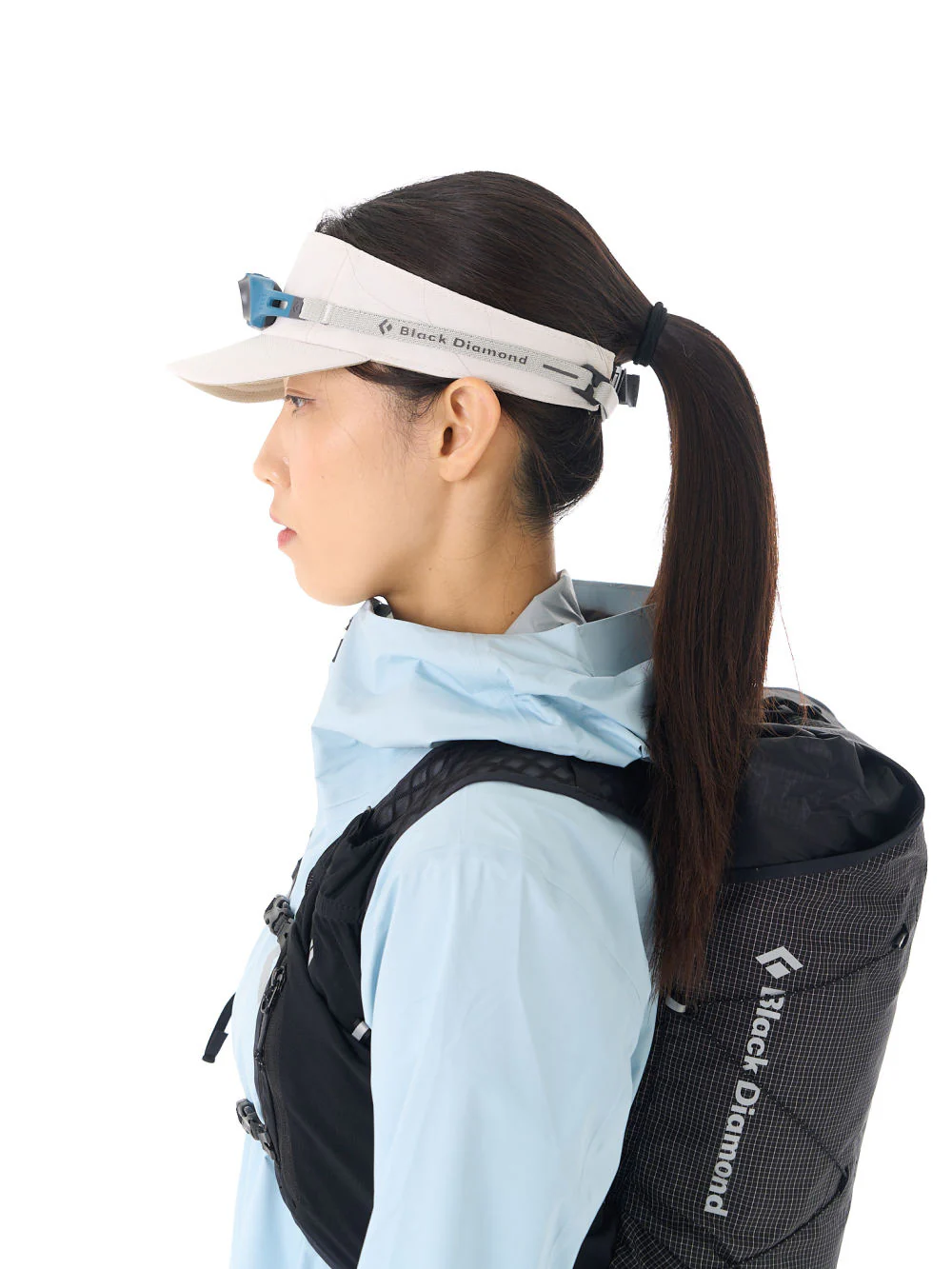 Distance 15 Backpack - Women's - Image 13
