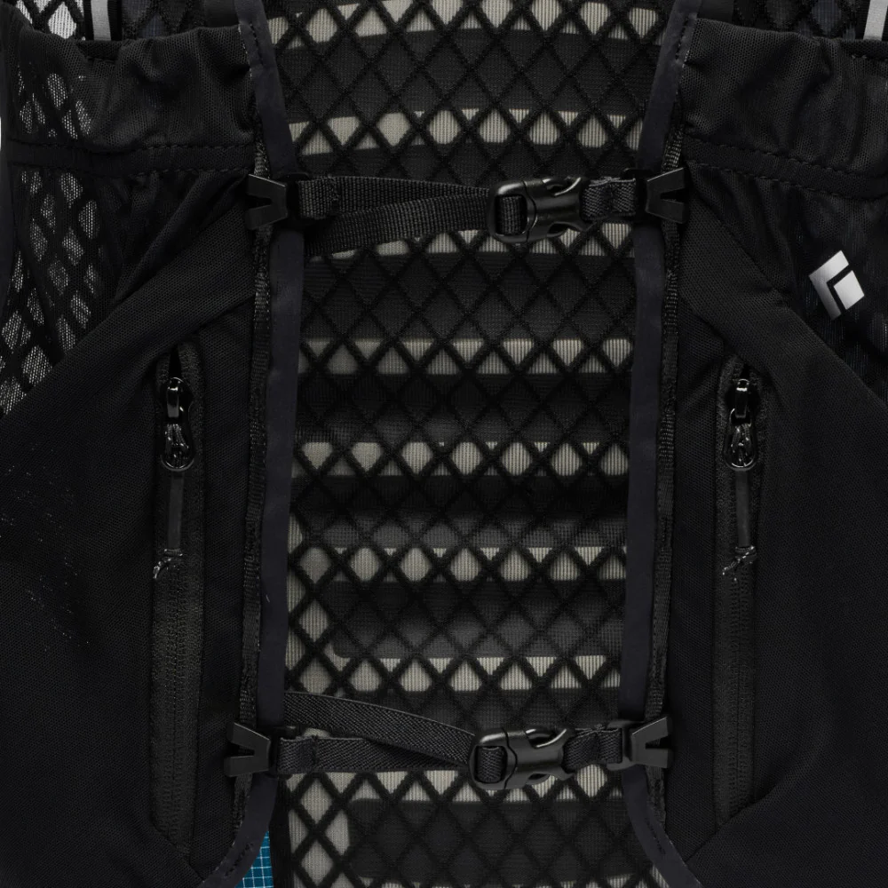 Distance 15 Backpack - Women's - Image 20