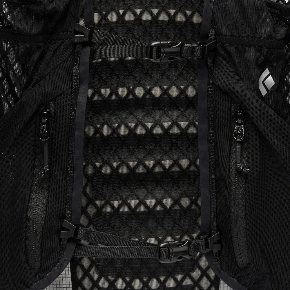 Distance 15 Backpack - Women's - Image 5